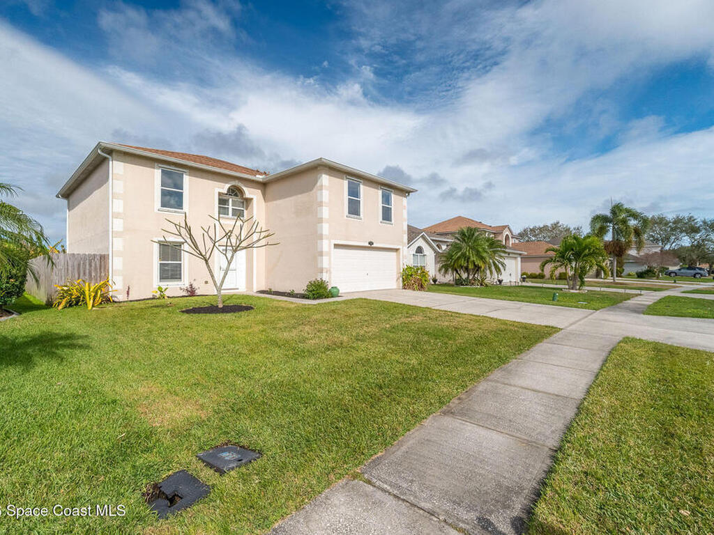 2041 Brookshire Circle, Melbourne, FL 32904