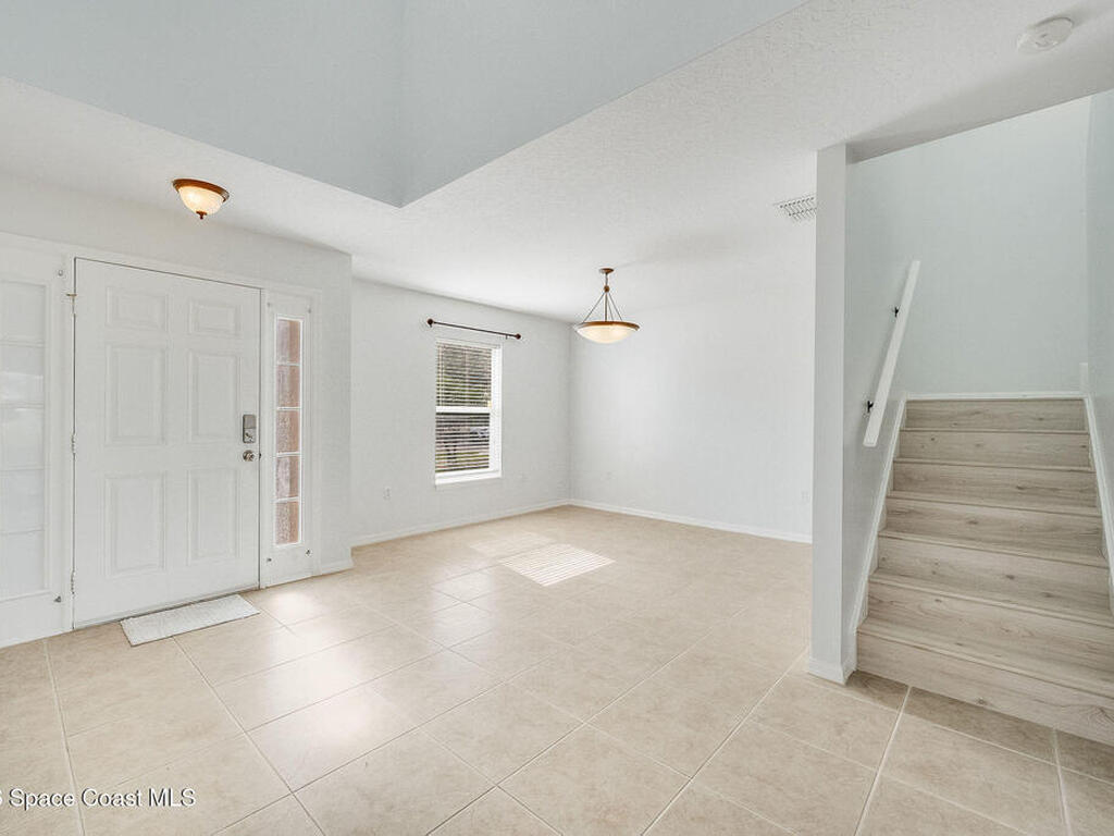 2041 Brookshire Circle, Melbourne, FL 32904