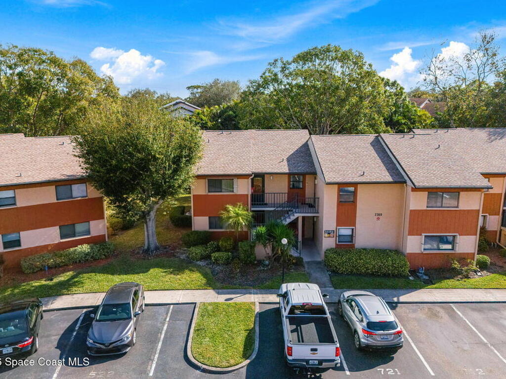 2369 Golf Lake Circle, Melbourne, FL 32935