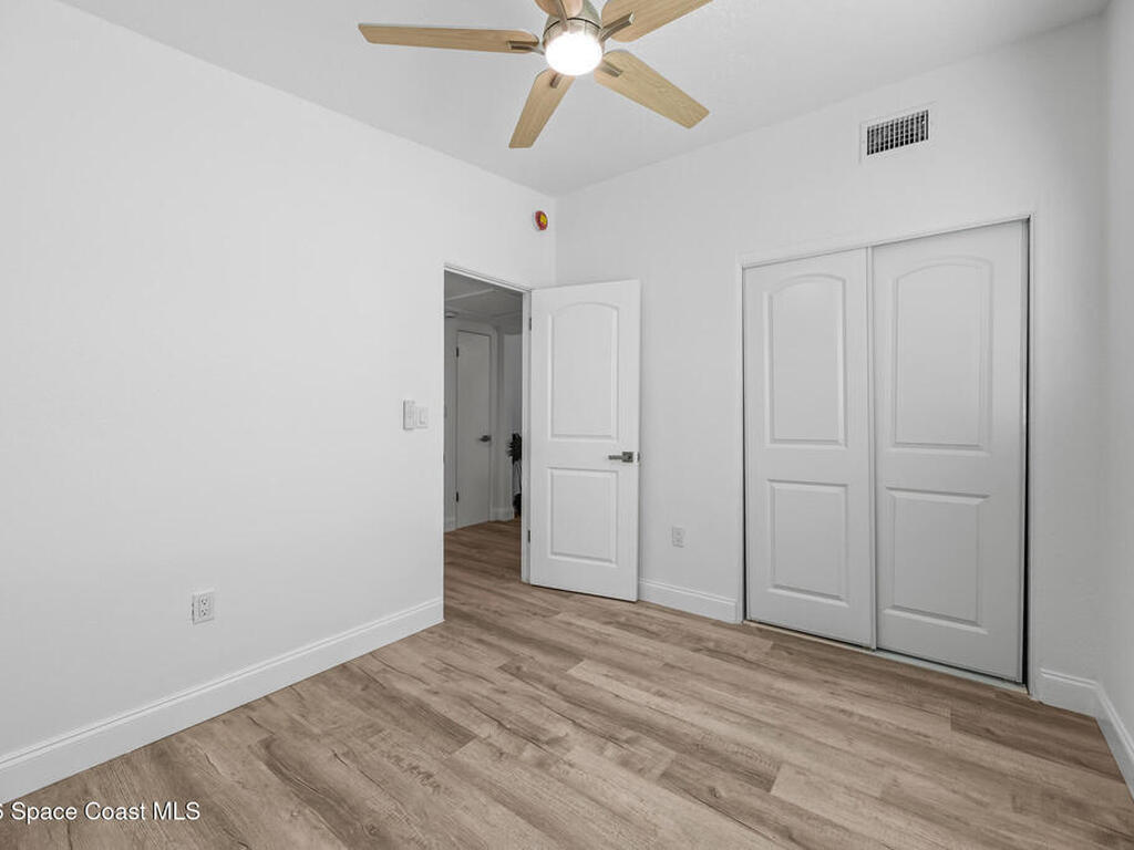 199 Oak Avenue, Cocoa Beach, FL 32931