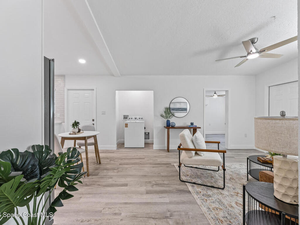 199 Oak Avenue, Cocoa Beach, FL 32931