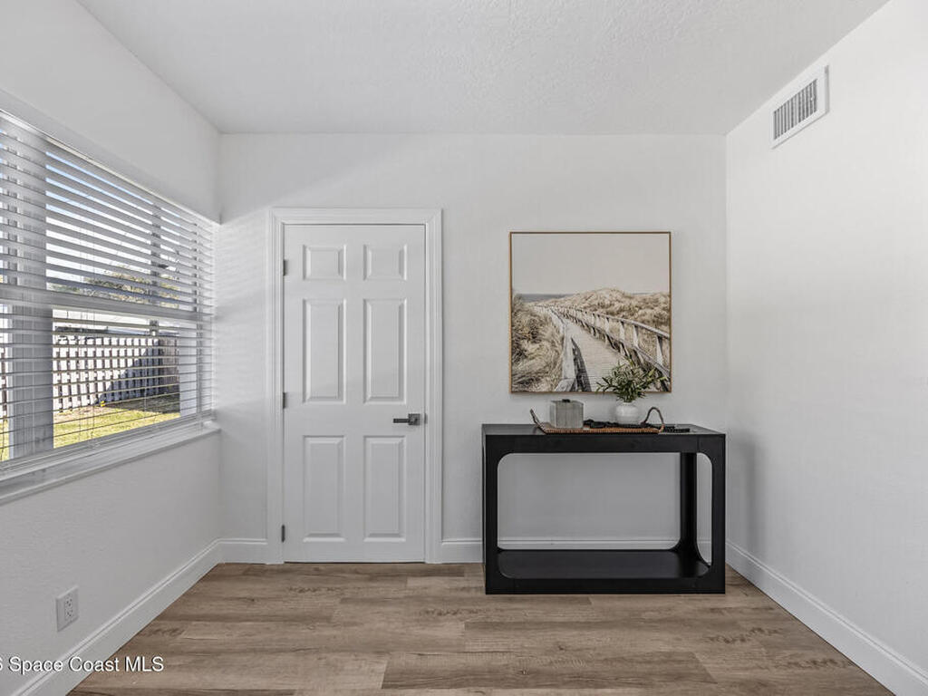 199 Oak Avenue, Cocoa Beach, FL 32931