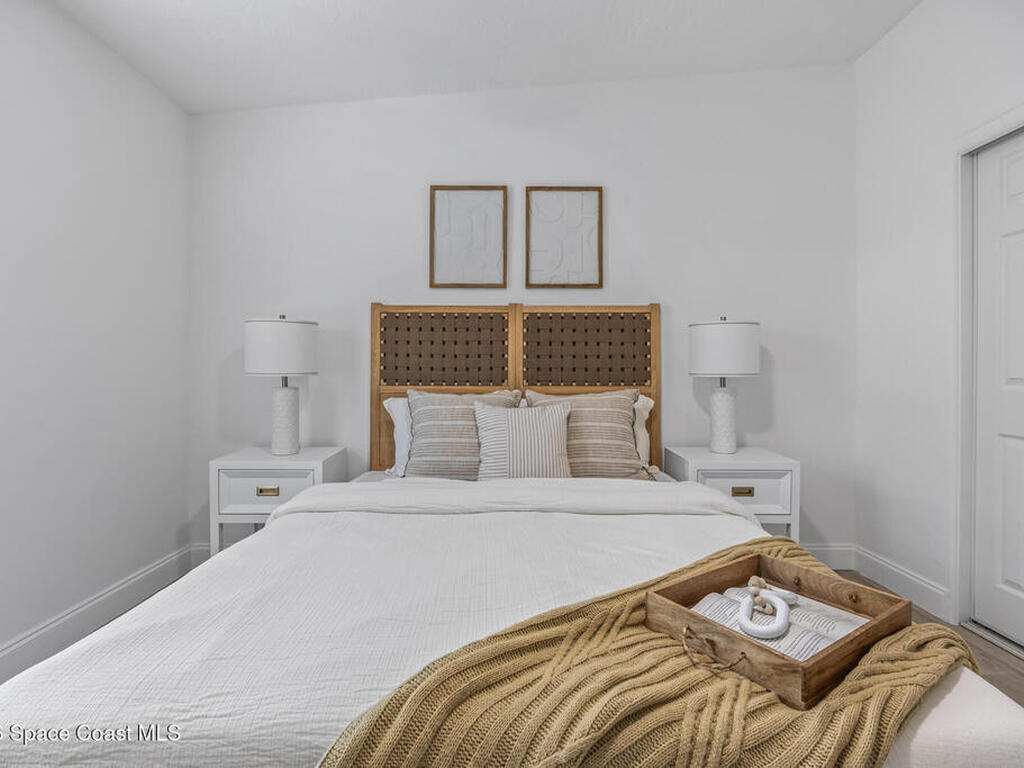 199 Oak Avenue, Cocoa Beach, FL 32931