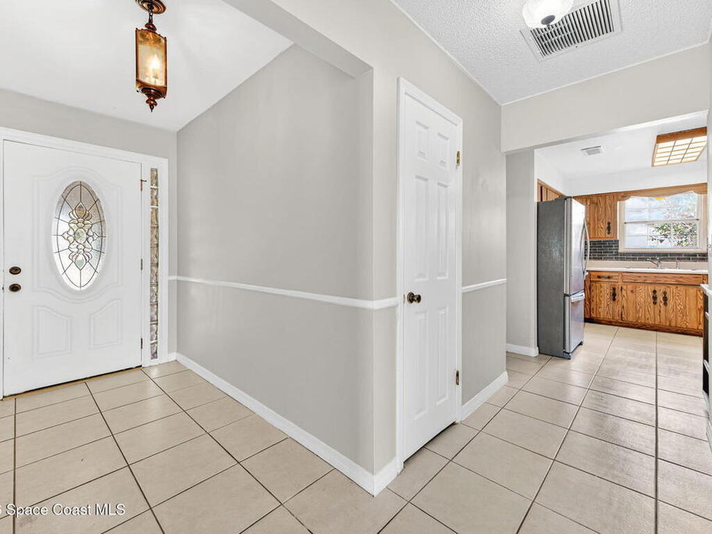 1081 Sunswept Road, Palm Bay, FL 32905