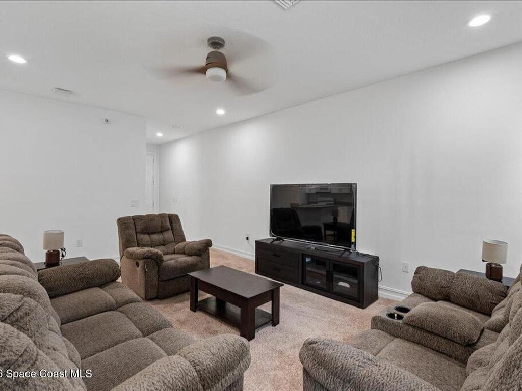 1490 Isabella Drive, Melbourne, FL 32935