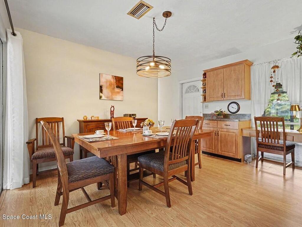 812 Port Malabar Boulevard, Palm Bay, FL 32905