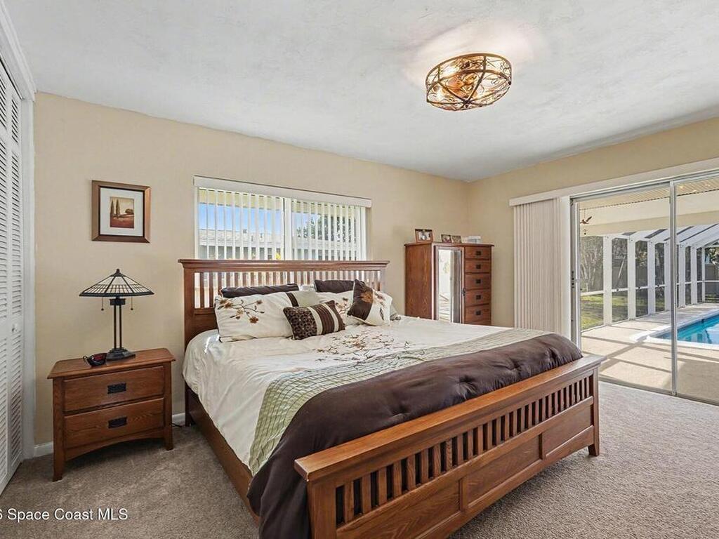 812 Port Malabar Boulevard, Palm Bay, FL 32905