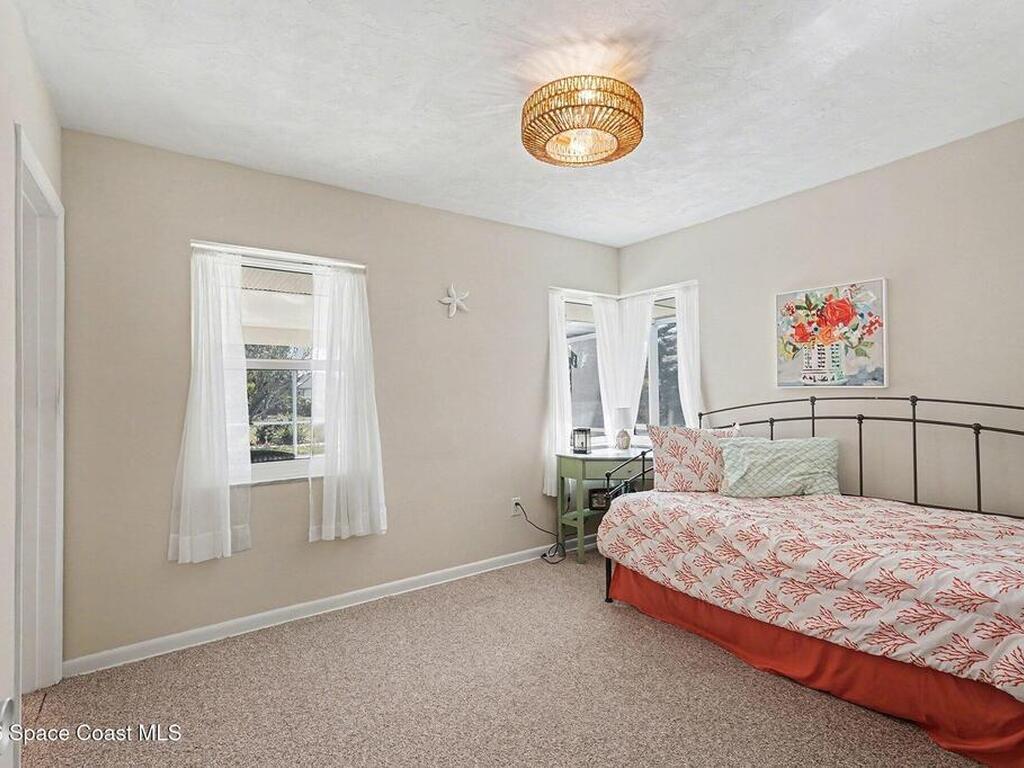 812 Port Malabar Boulevard, Palm Bay, FL 32905