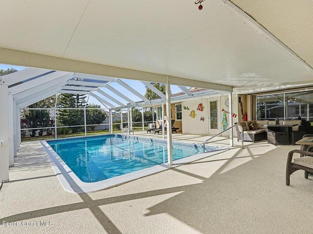 812 Port Malabar Boulevard, Palm Bay, FL 32905