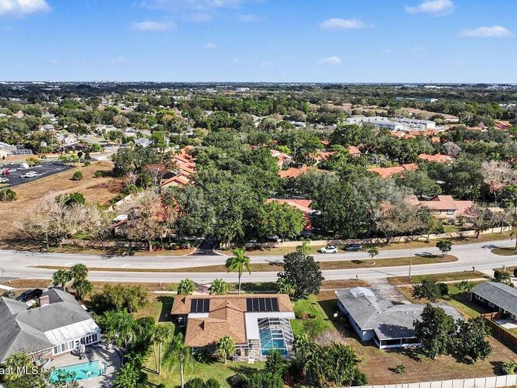 812 Port Malabar Boulevard, Palm Bay, FL 32905