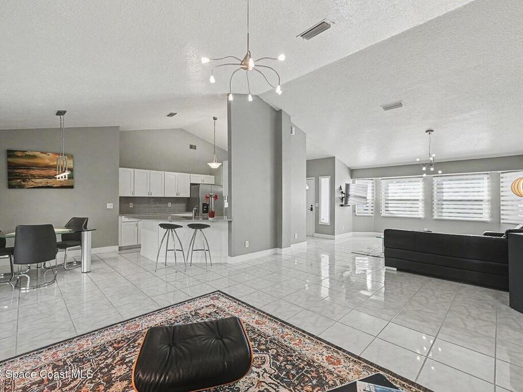 1320 Ambra Drive, Melbourne, FL 32940