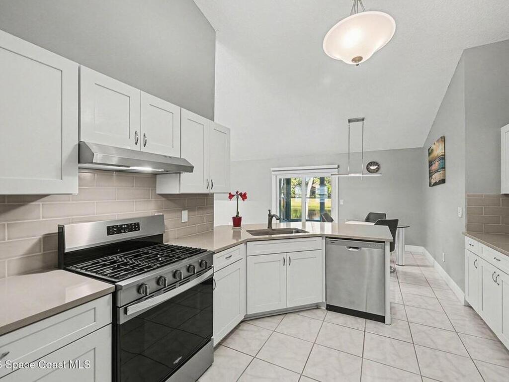 1320 Ambra Drive, Melbourne, FL 32940