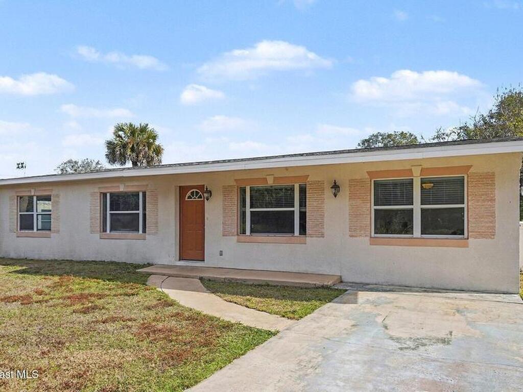 136 Gray Road, Melbourne, FL 32904