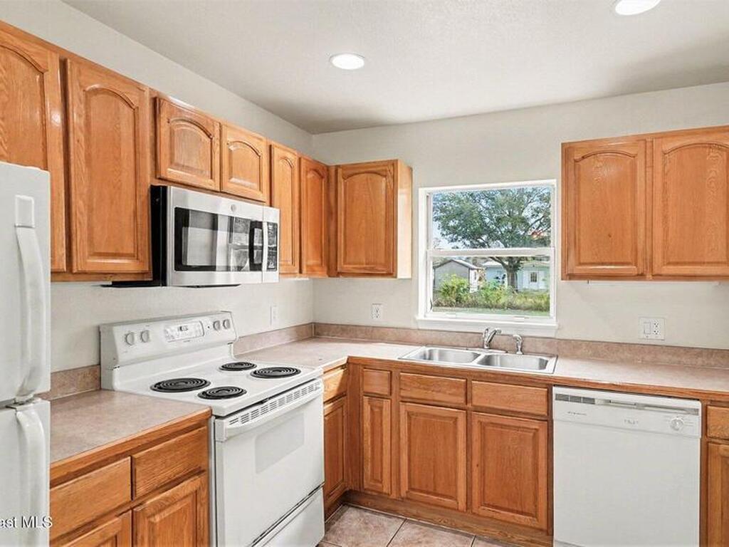 136 Gray Road, Melbourne, FL 32904