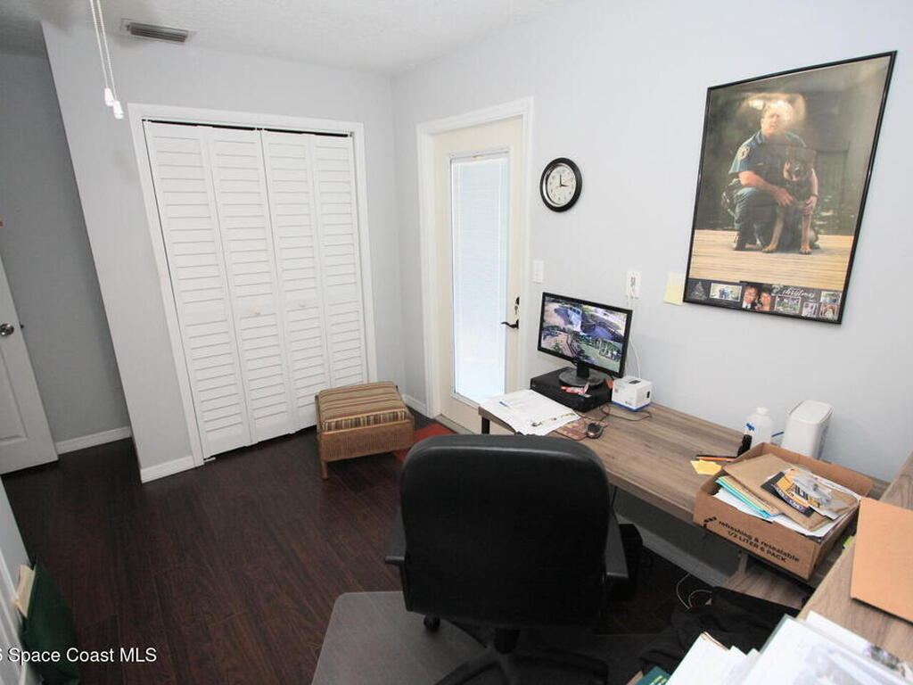 8205 93rd Avenue, Vero Beach, FL 32967