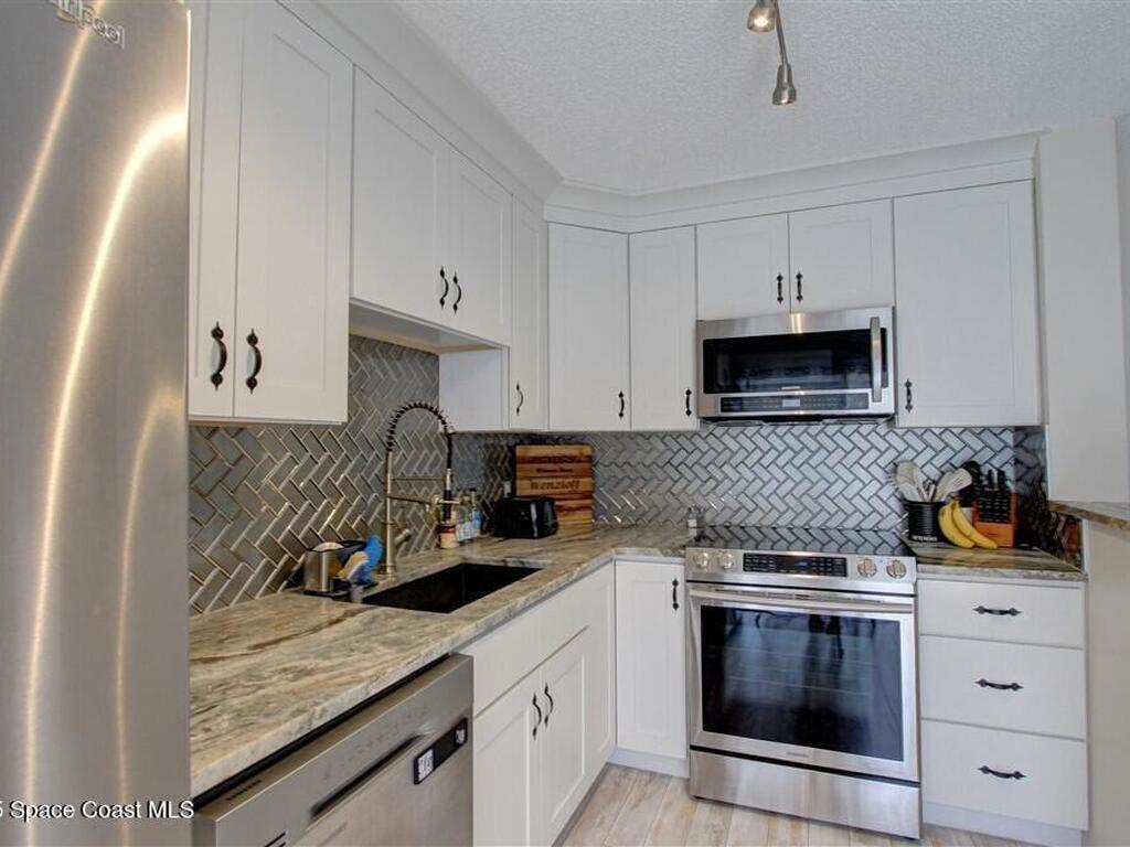 1717 Patty Circle, Palm Bay, FL 32905