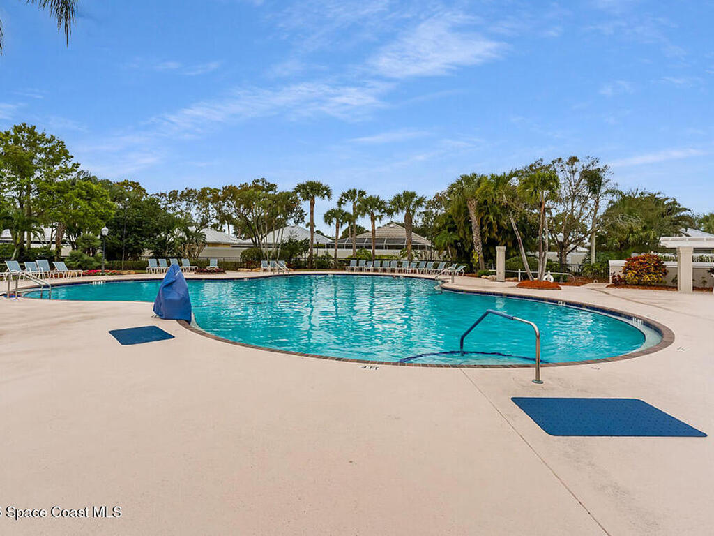 2913 SW Lakemont Place, Palm City, FL 34990