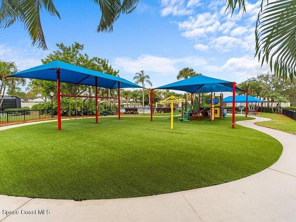 2913 SW Lakemont Place, Palm City, FL 34990