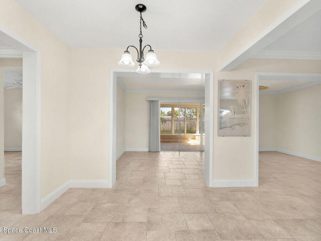 921 S Brevard Avenue, Cocoa Beach, FL 32931