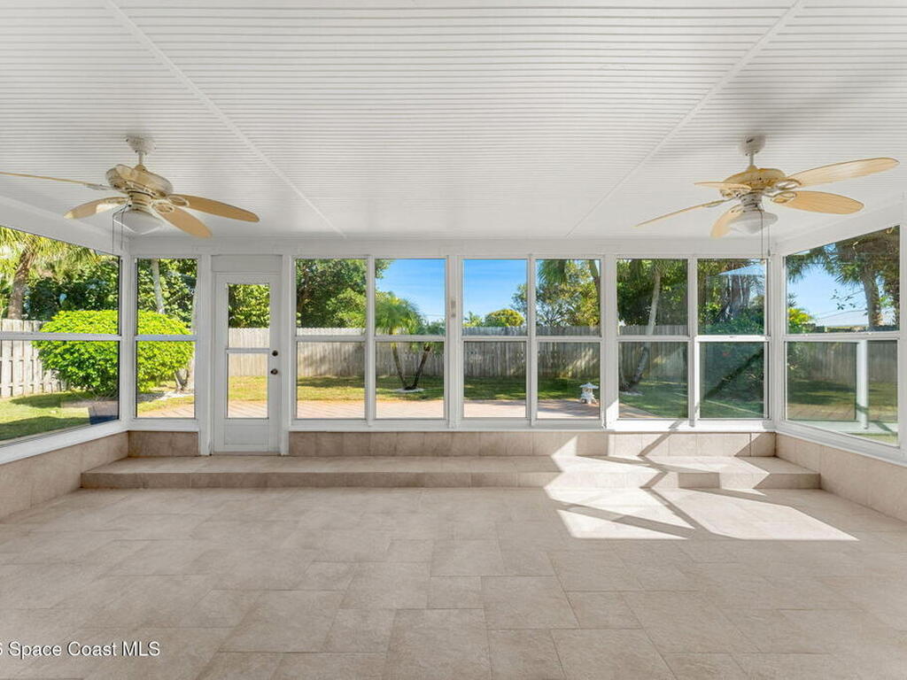 921 S Brevard Avenue, Cocoa Beach, FL 32931