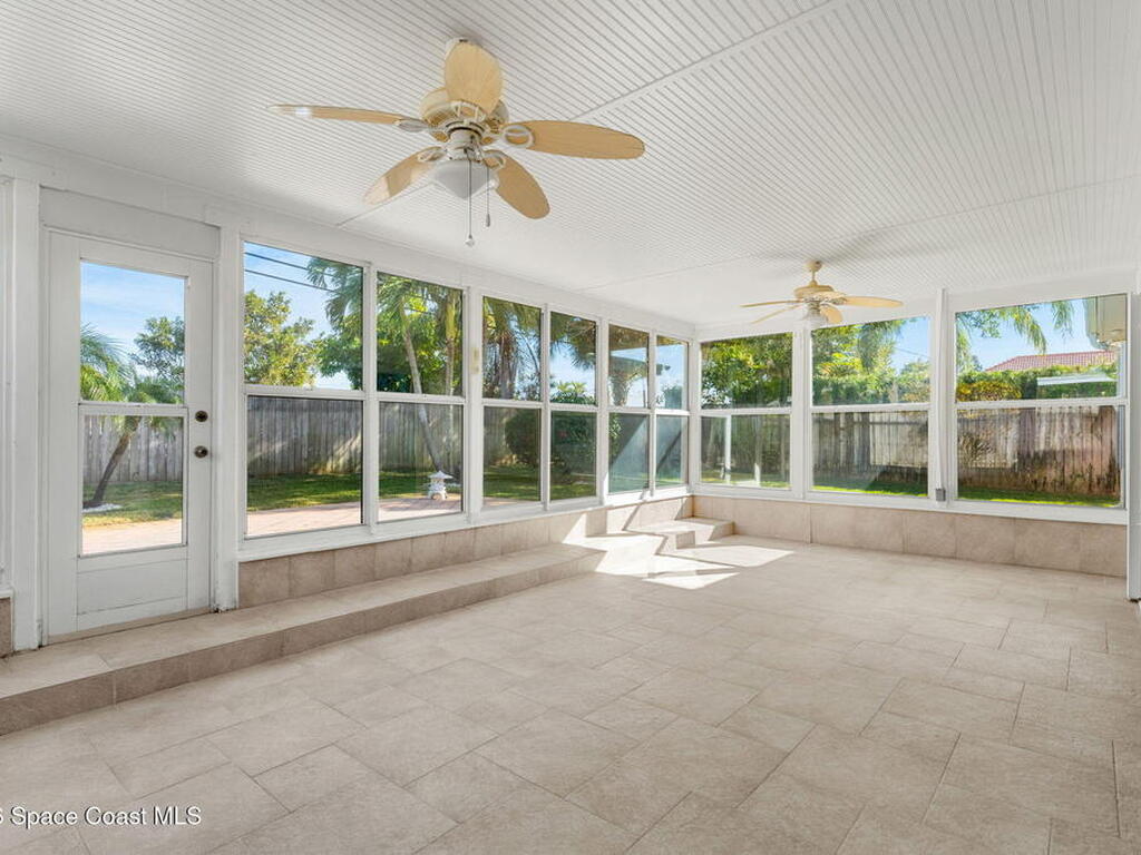 921 S Brevard Avenue, Cocoa Beach, FL 32931