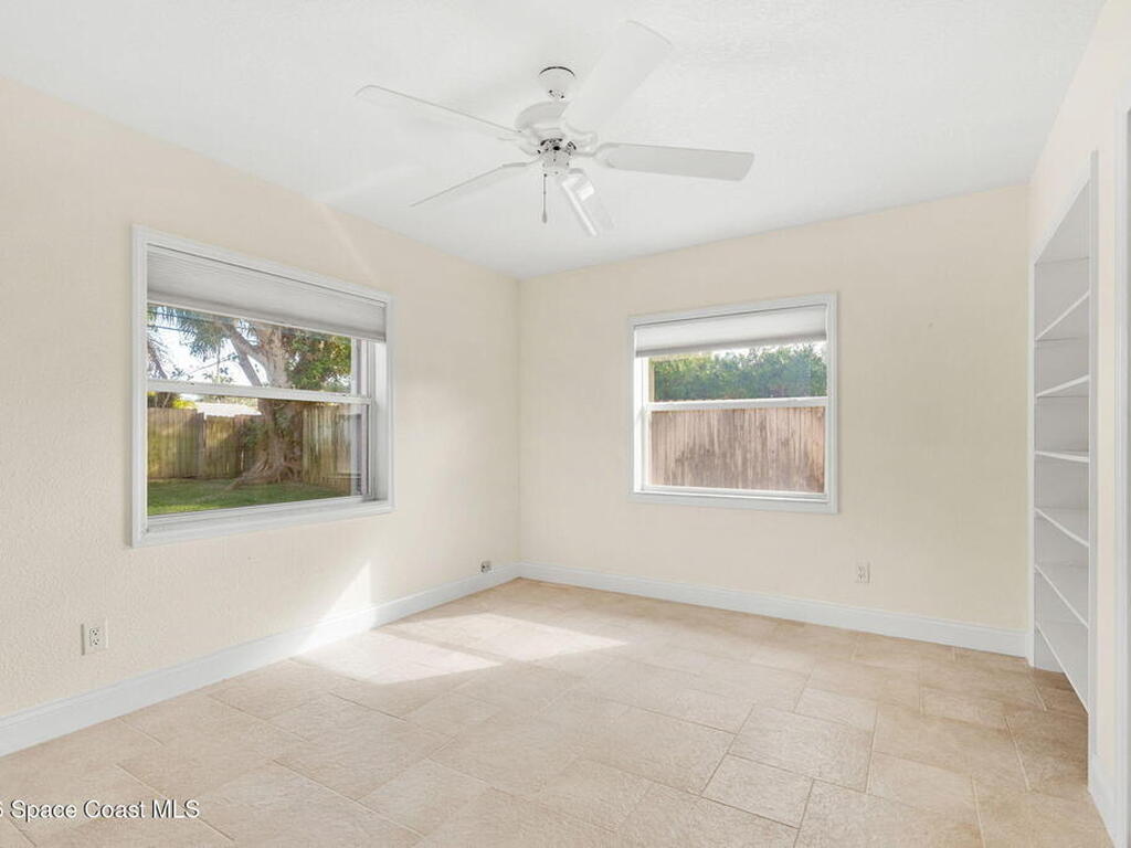 921 S Brevard Avenue, Cocoa Beach, FL 32931