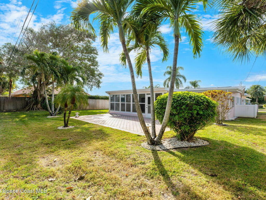 921 S Brevard Avenue, Cocoa Beach, FL 32931