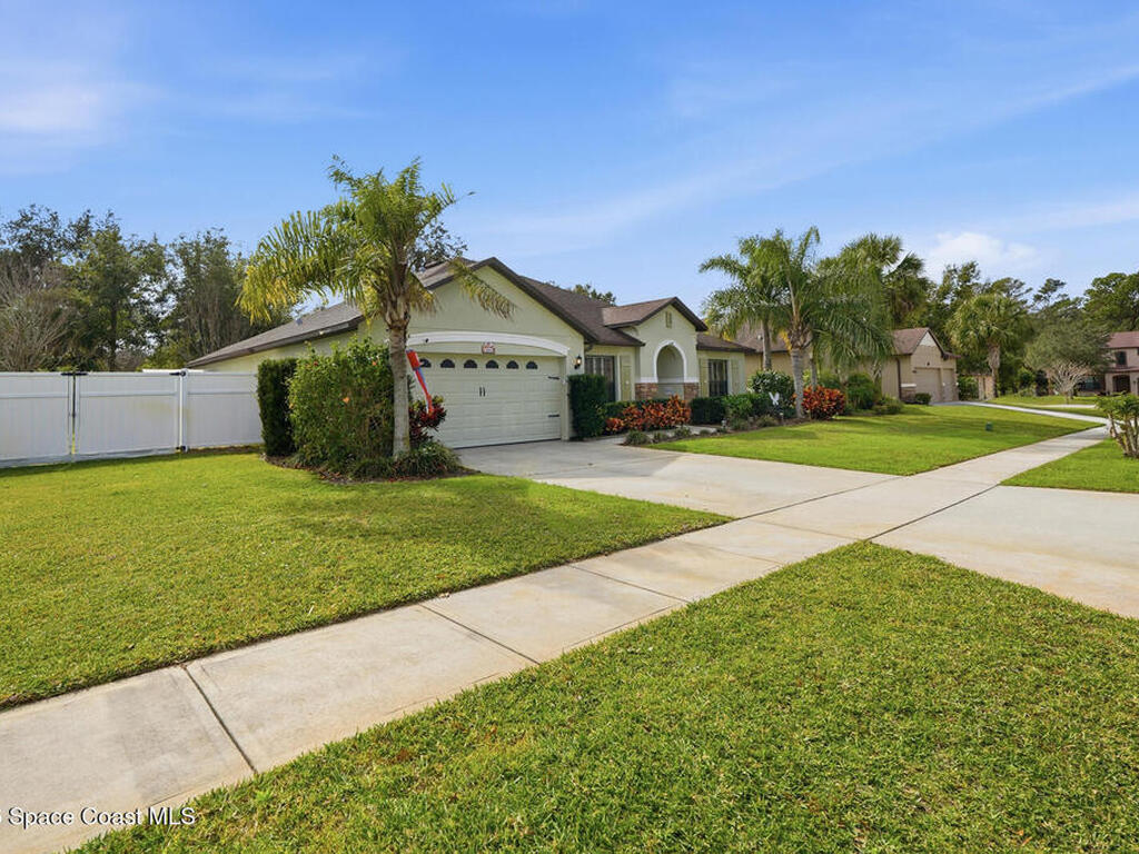 3859 Ventnor Drive, Titusville, FL 32796