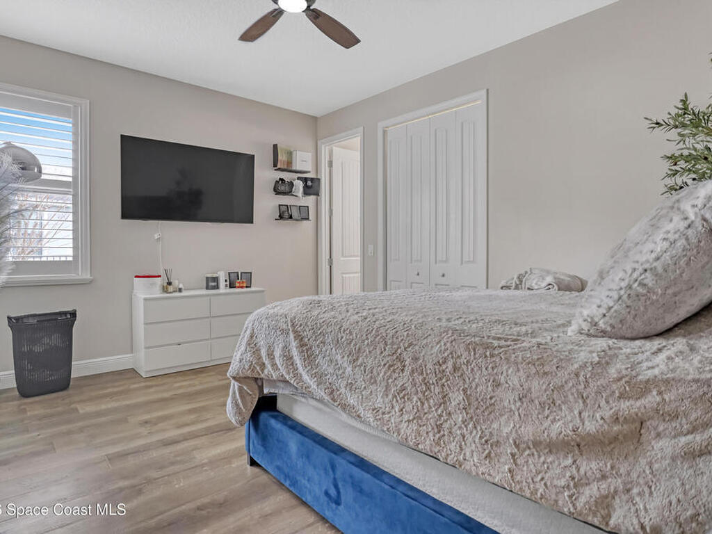 7922 Strom Park Drive, Melbourne, FL 32940