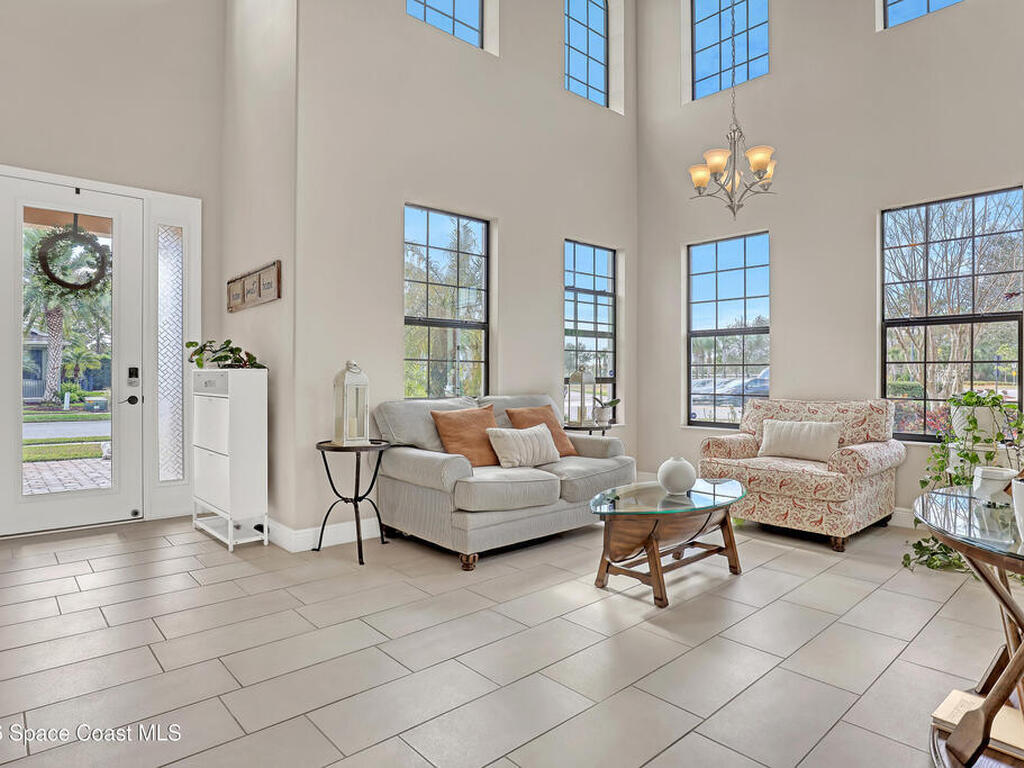 7922 Strom Park Drive, Melbourne, FL 32940