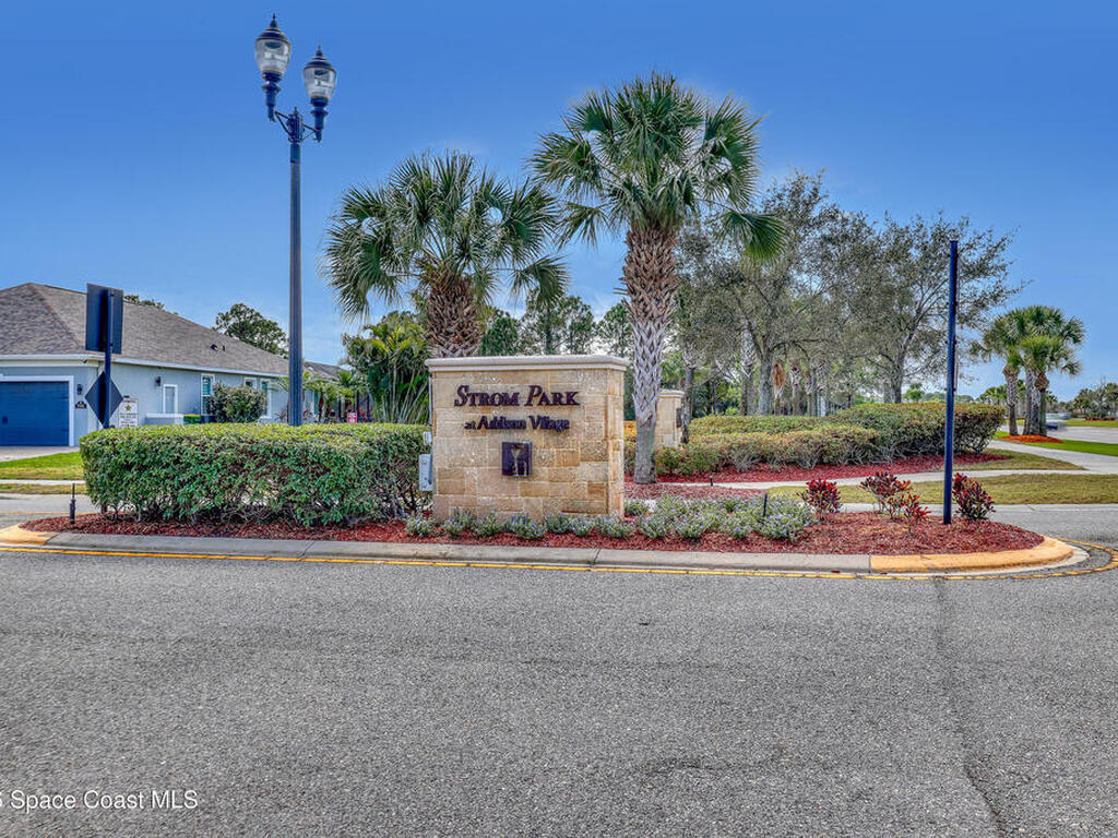 7922 Strom Park Drive, Melbourne, FL 32940