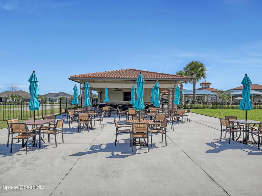 7922 Strom Park Drive, Melbourne, FL 32940