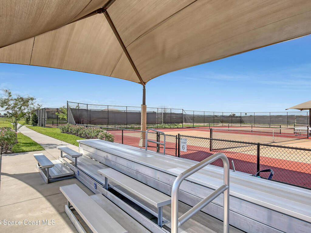 7922 Strom Park Drive, Melbourne, FL 32940