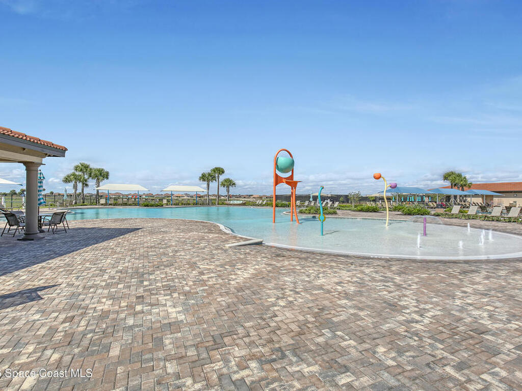 7922 Strom Park Drive, Melbourne, FL 32940