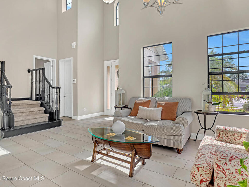 7922 Strom Park Drive, Melbourne, FL 32940