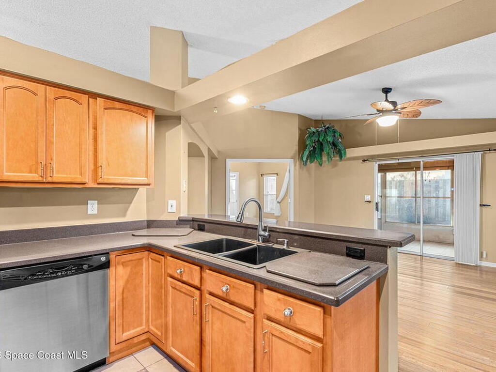 2876 Sebastian Lane, Melbourne, FL 32935