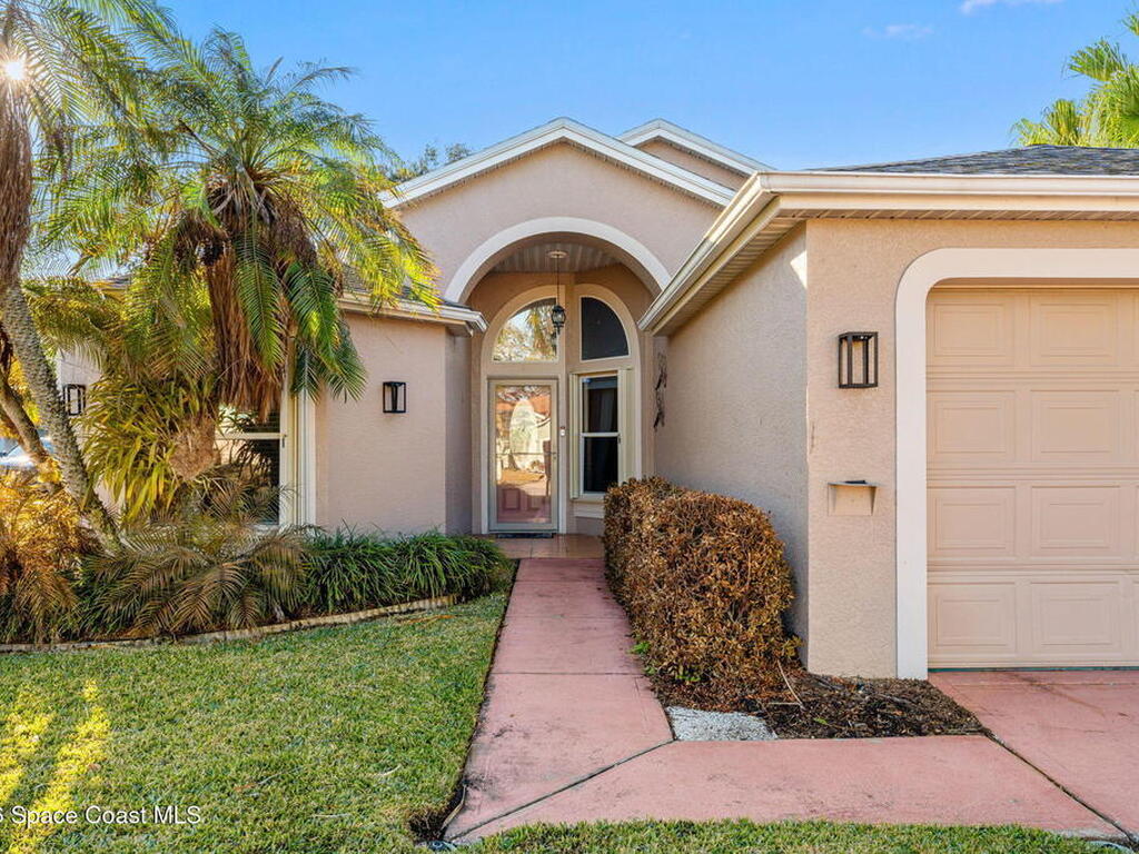 2876 Sebastian Lane, Melbourne, FL 32935