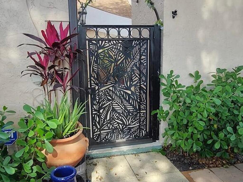 5203 Peppercorn Street, Palm Beach Gardens, FL 33410