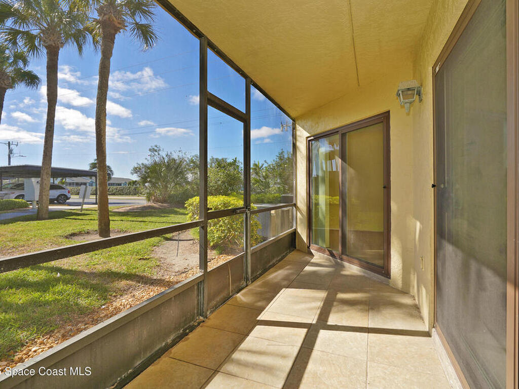 220 S 5th Street, Cocoa Beach, FL 32931