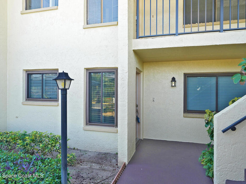 220 S 5th Street, Cocoa Beach, FL 32931