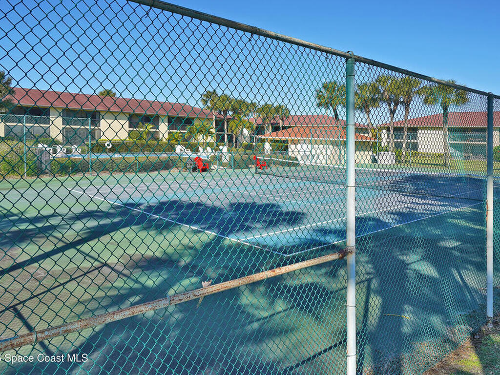 220 S 5th Street, Cocoa Beach, FL 32931