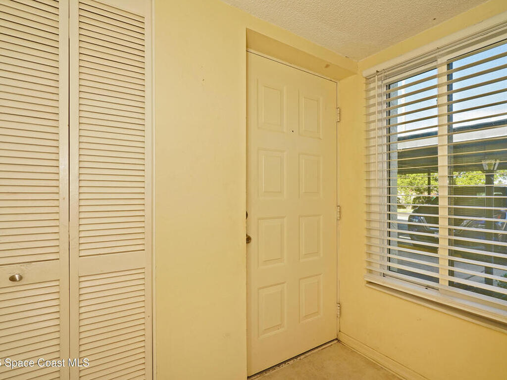 220 S 5th Street, Cocoa Beach, FL 32931