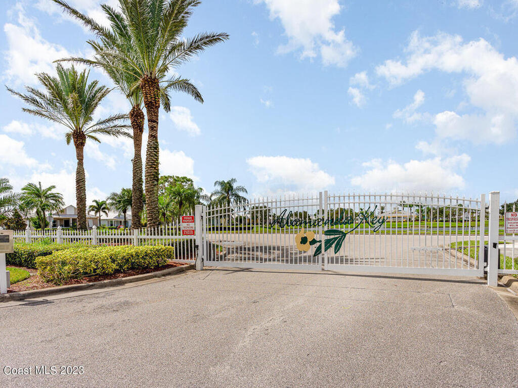 543 Heming Way, Melbourne, FL 32901