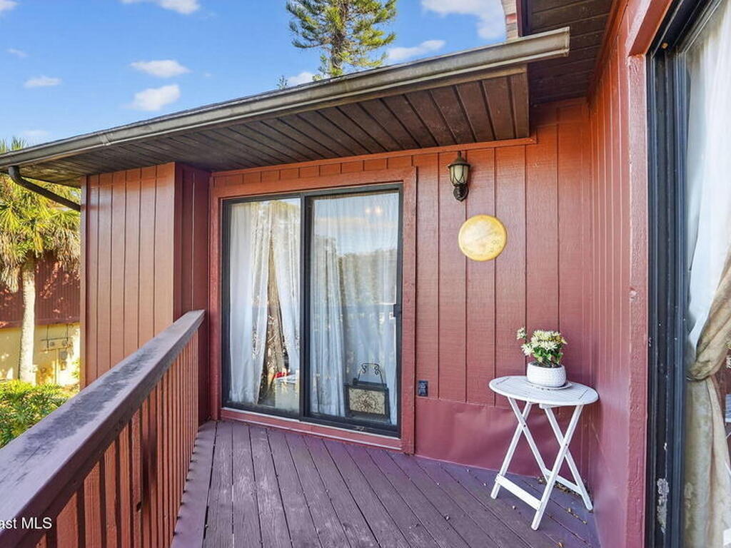 2593 S Park Avenue, Titusville, FL 32780