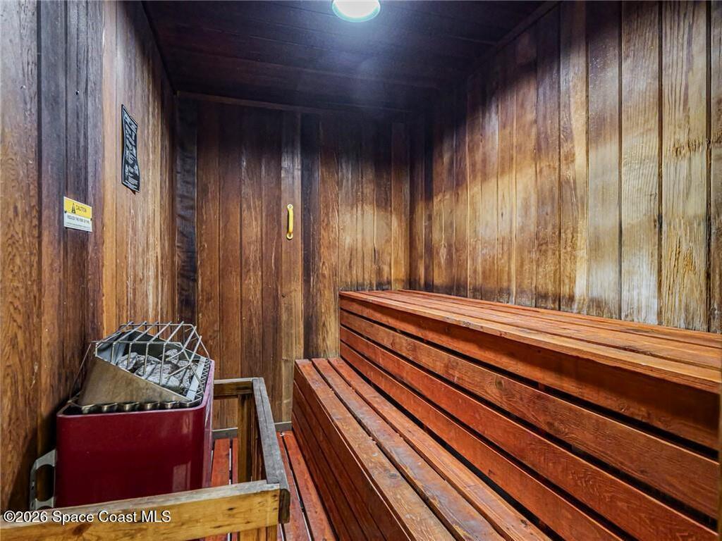 11 Vista Palm Lane, Vero Beach, FL 32962