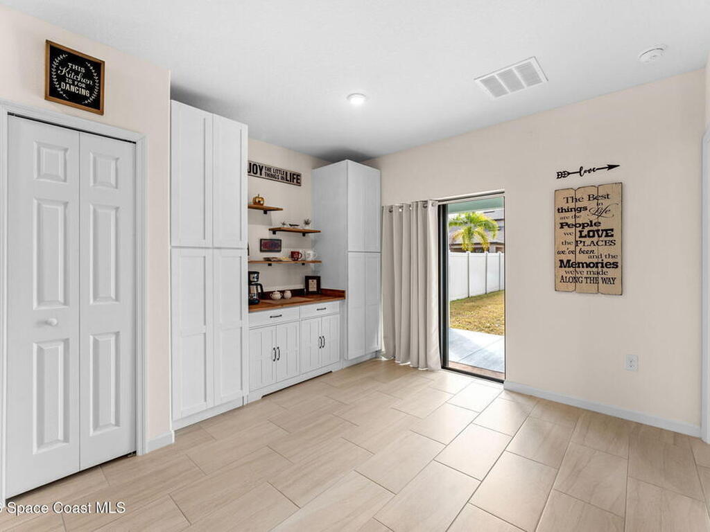 4049 Alligator Flag Circle, West Melbourne, FL 32904