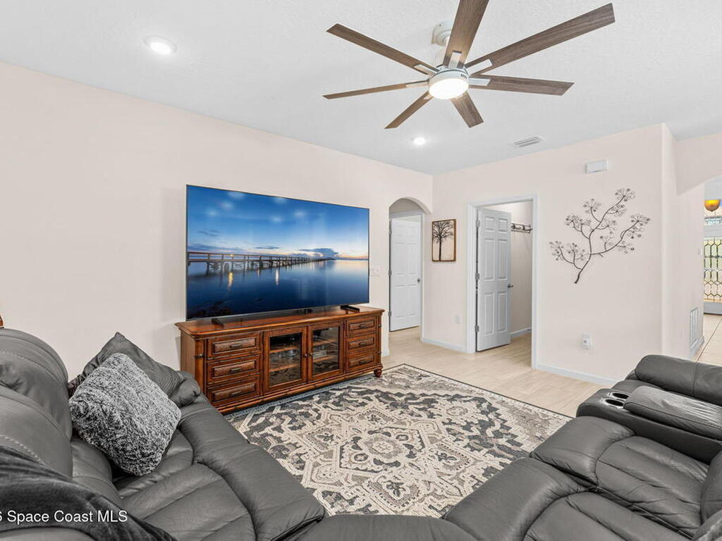 4049 Alligator Flag Circle, West Melbourne, FL 32904