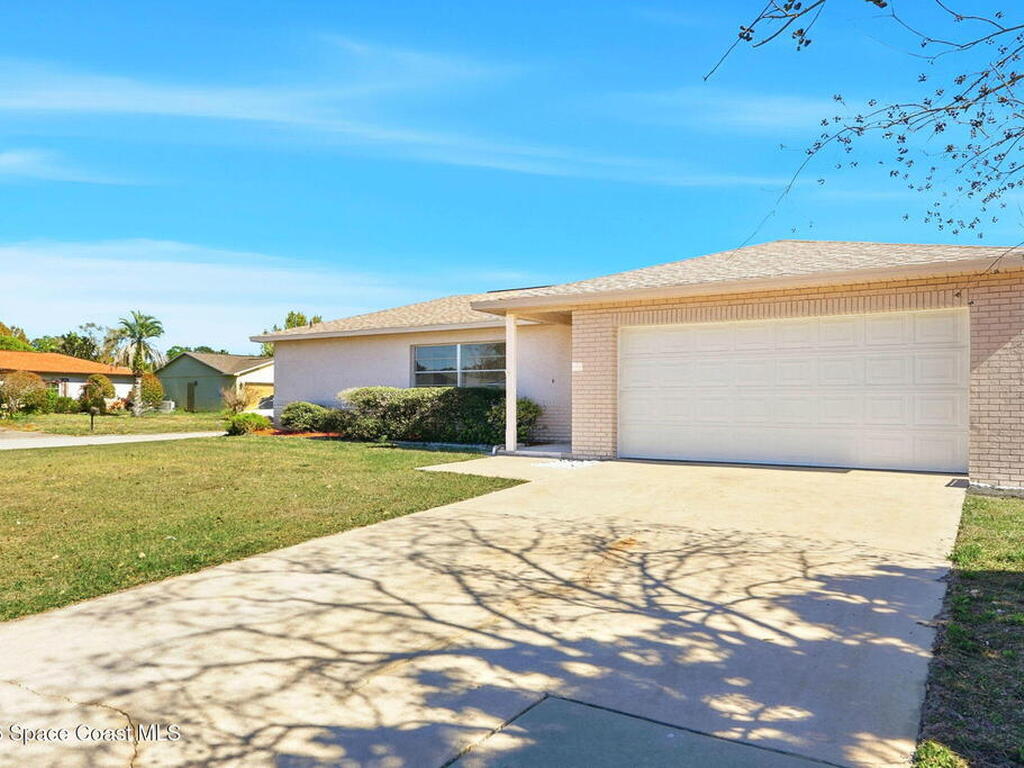 2519 Mill Run Boulevard, Kissimmee, FL 34744