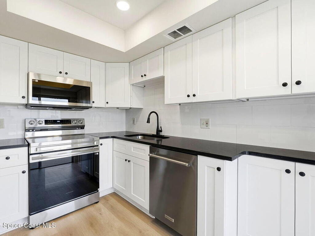 2519 Mill Run Boulevard, Kissimmee, FL 34744