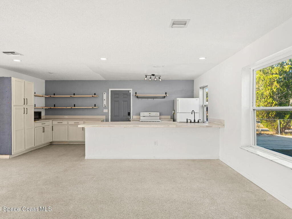 1049 Cabot Drive, Palm Bay, FL 32905